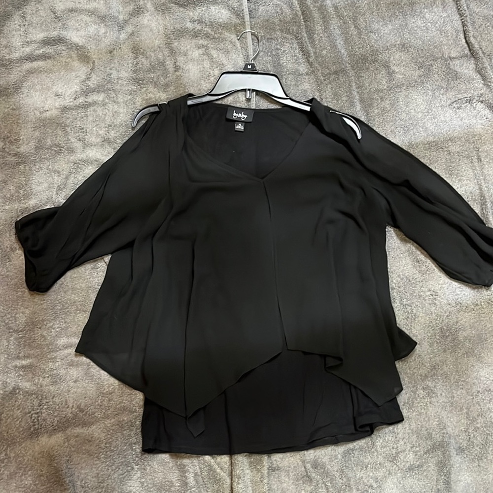 V neck blouse, quarter sleeves with slots and sheer material on top of cotton